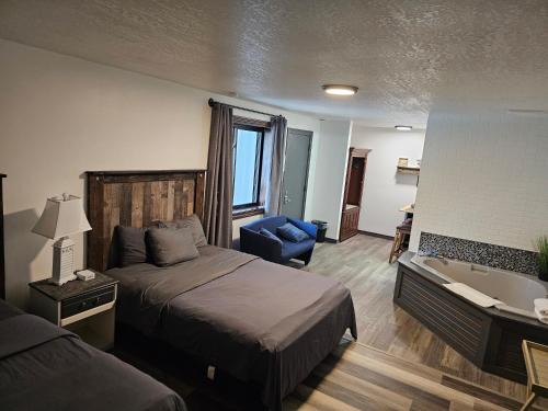 Tawas City Hotel | Harbor View Inn Tawas