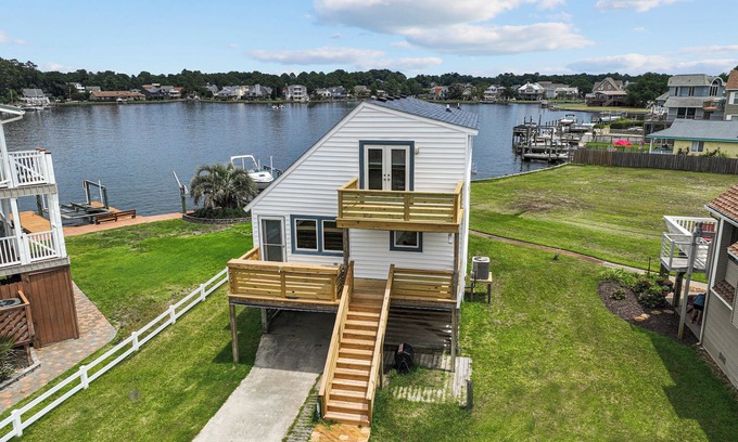 Colington Harbour House | Harbour House 3 Bedroom Soundfront in Colington