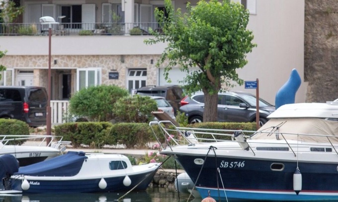 Zaton House | Harbour View House