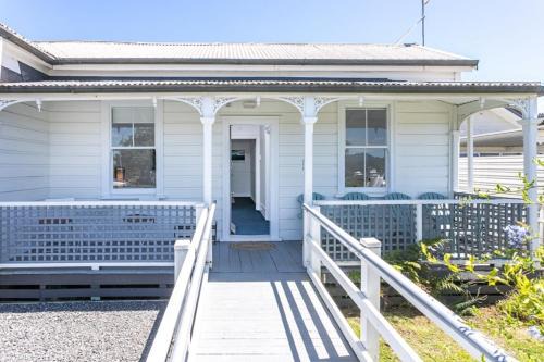 Coromandel House | Harbour Villa