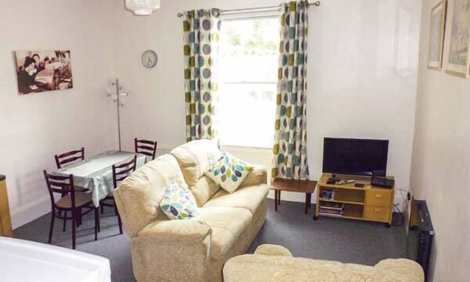 Bishops Castle Apartment | HARLEY APARTMENT, romantic in Bishop's Castle
