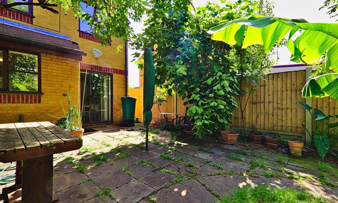 Woolwich Riverside House | Harlinger Lodge Annexe