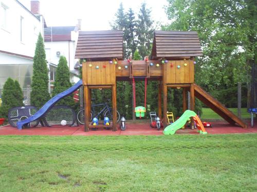 Sostogyogyfurdo Apartment | Harmatcsepp Apartmanház