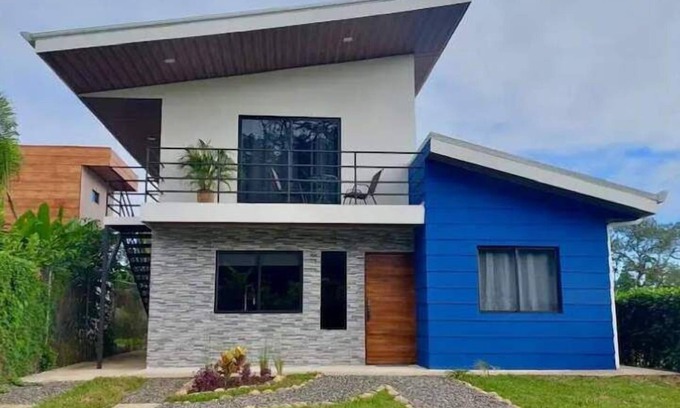 La Fortuna House | Harmonious ground floor Apt. Comfort and Tranquility