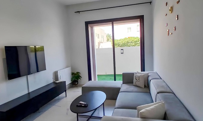 Jardins De Carthage Apartment | Harmony Haven IV with swimming pool and gym