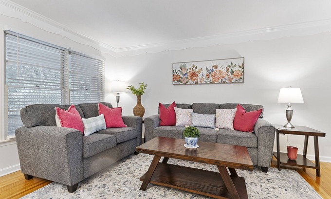 Montgomery House | Harmony House 3bd 2bath newly remodeled Gem in peaceful neighborhood.