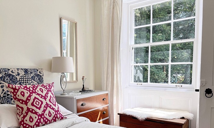 Clearbrook House | Harrabeer Country House
