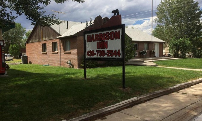Duchesne Hotel | Harrison Inn