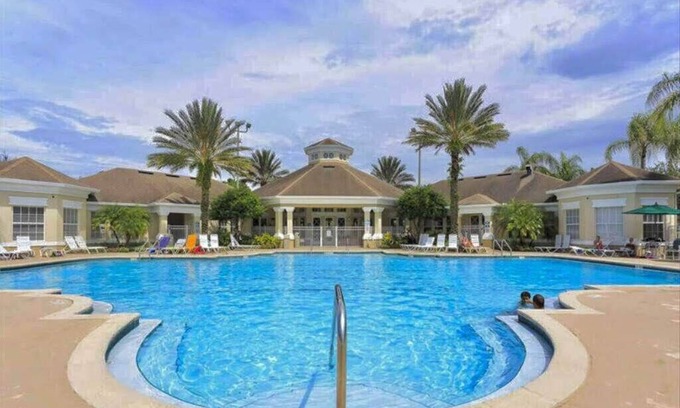 Windsor Palms Condo | Harry's Mystical Hideaway in Gated Windsor Palms 15 minutes to Disney