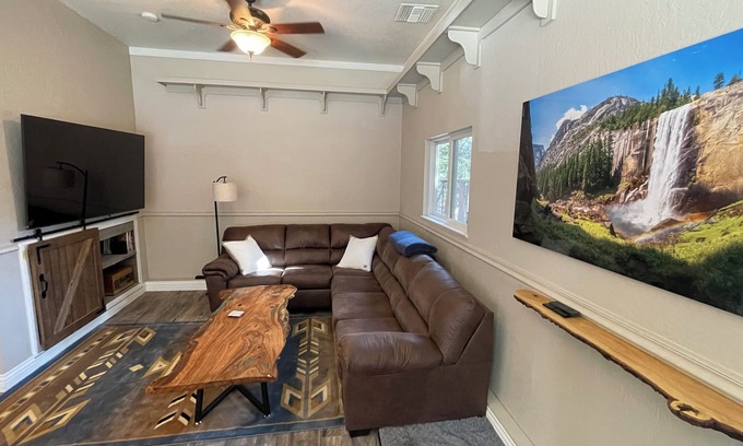 Twain Harte House | Harte's Haven Mountain Retreat in the Woods