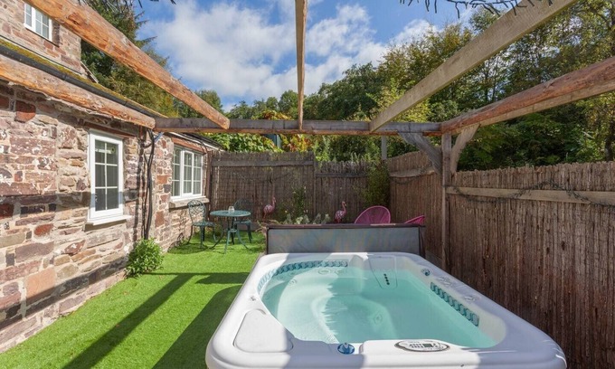 South Molton Cottage | Hartford Cottage, West Anstey