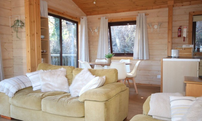 Woolfardisworthy House | Hartland Hideaway Lodge - Comfort, Peace & Spacious Lodge in North Devon