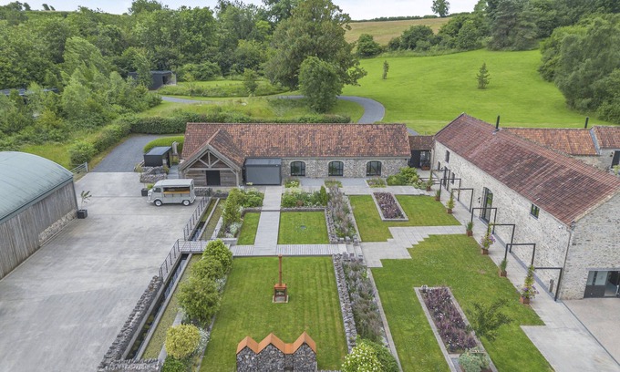 East Horrington House | Harvest Haven - One Bedroom House, Sleeps 2