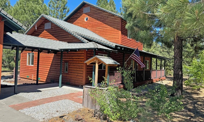 Shasta County Cabin | Hat Creek Cabin in Old Station, near fishing, hiking, Lassen, & Burney w/3 bdms