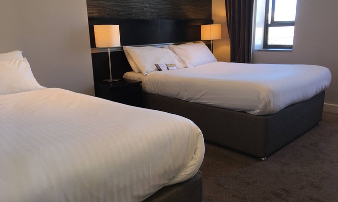 Lowestoft Hotel | Hatfield Lodge
