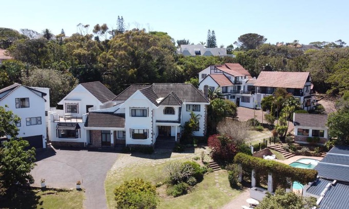 Bunkers Hill House | Hathaway Guest House