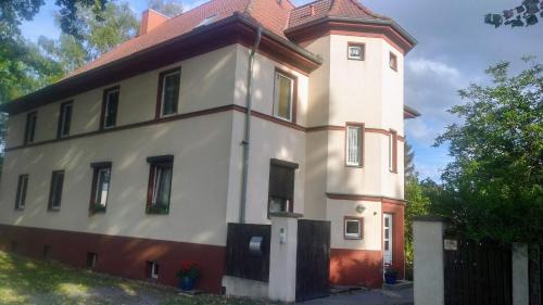 Stadtbezirk Ost Apartment | Haus 145