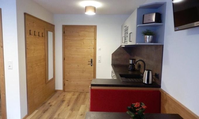 Flirsch Apartment | Haus Alpenflora - Apartment with 1 bedroom for 2 persons