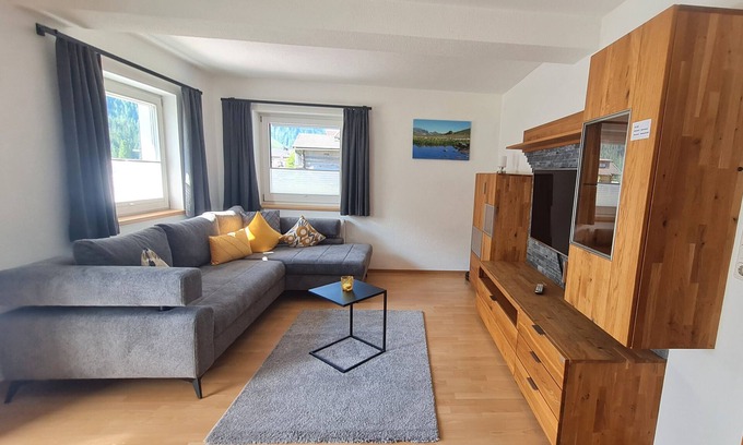Madseit Apartment | "Haus Alpenheim Apartment 3" with Mountain View, Balcony & Wi-Fi