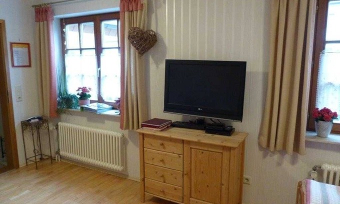 Herbolzheim Apartment | Haus am Kaiserberg, Schöne Fewo zum Europapark Rust 12km - Sehr Schöne Ferienwohnung zum
