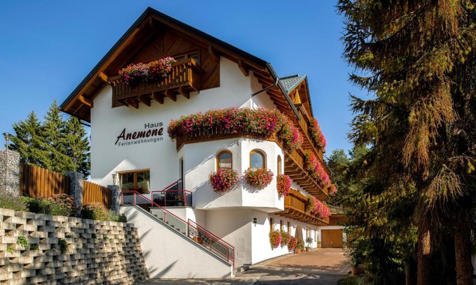 Serfaus Apartment | Haus Anemone