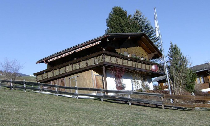 Cazis House | Haus Chalet Beverin