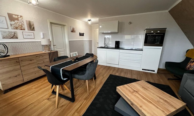 Albertsdorf Apartment | Haus Fehmarn am Dorfteich | Wohnung 1 Süd