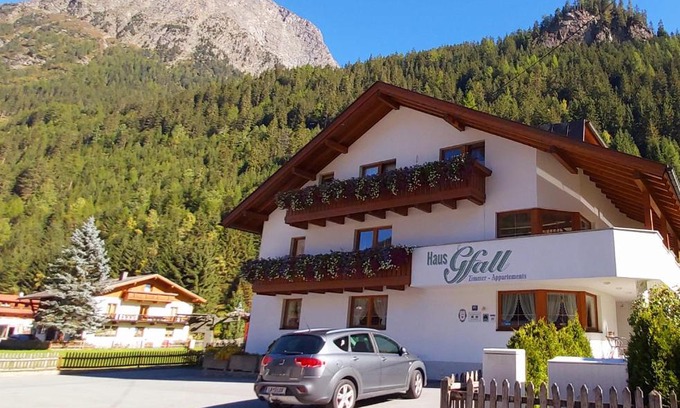 Feichten House | Haus Gfall
