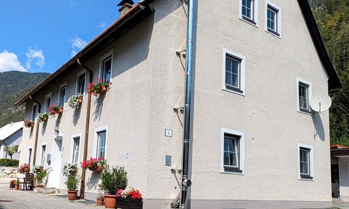 Bad Bleiberg Apartment | Haus Im Hochtal