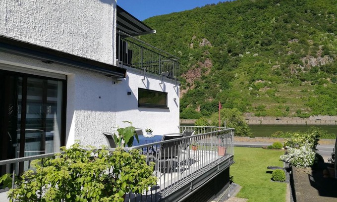 Loef Apartment | Haus Korjässer