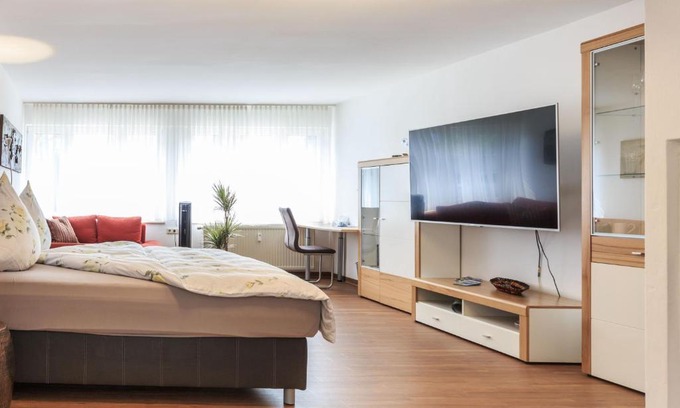 Friedrichshafen Apartment | Haus Pia Executive Apartments