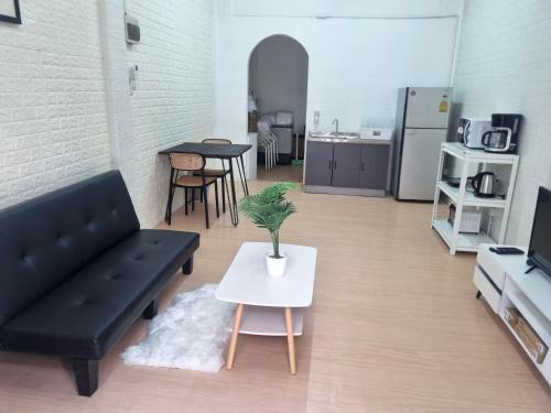 Yan Nawa House | Haus Sathorn Pier 2 Cozy Bedroom City Center