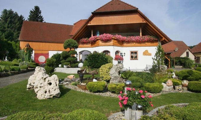 Goessweinstein Apartment | Haus Sonnenschein