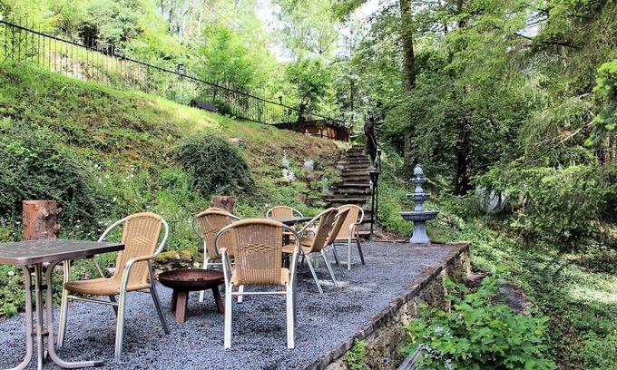 Walporzheim Apartment | Haus Teufenbach - Appartement mit Waldblick