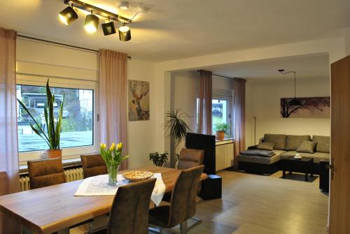 Bilstein House | Haus Waldesruh