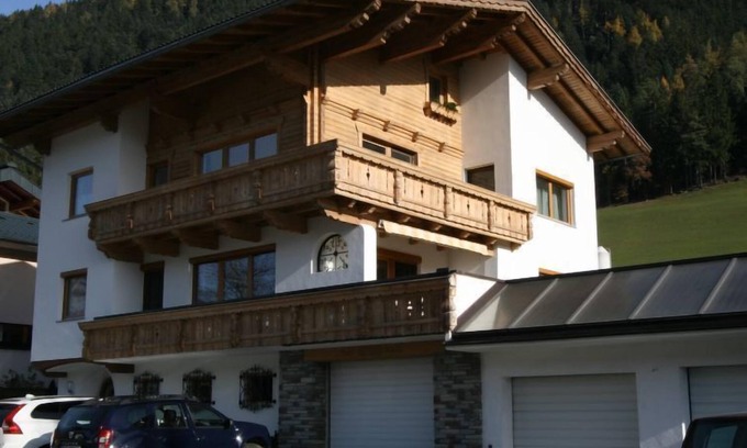Bruck am Ziller Apartment | Haus Wurm by Interhome