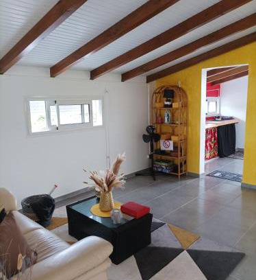 Beaufond House | Haut de villa dans le nord de la grande terre (Guadeloupe).