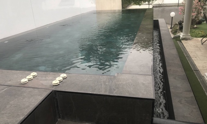 Les Abymes Villa | Haut de Villa Spacieux et Moderne