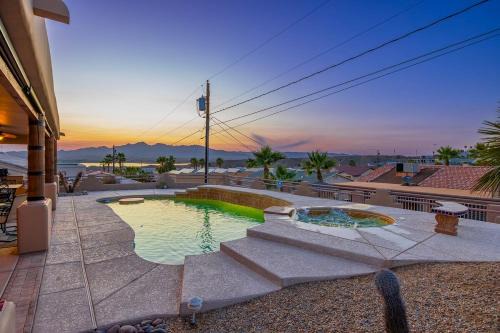Lake Havasu City House | Havasu River Stay Pool Spa OutdoorTV Views
