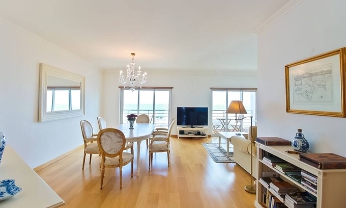 Parque das Nacoes Apartment | Haven in Lisbon.Exquisite.Top Floor.Balcony.Waterfront.We Strive for Excellence.