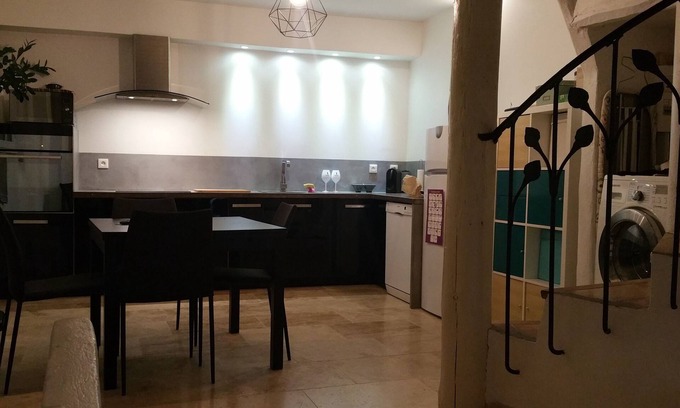 Merindol House | Haven of peace in the Luberon Regional Park