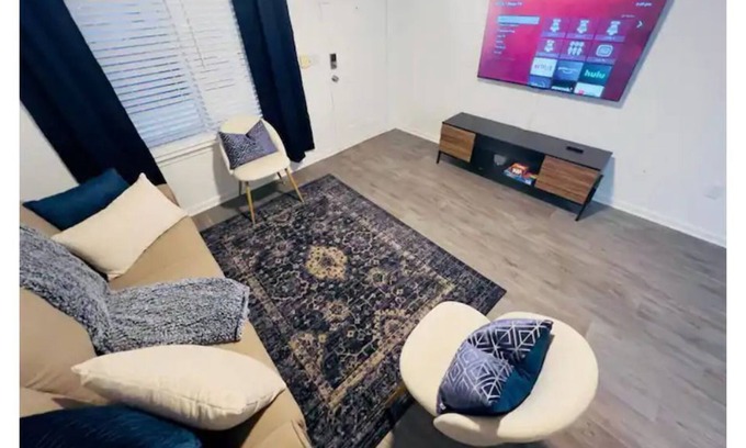Nashville House | Havilah - WFH with free parking, gym, and pool