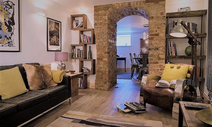Woburn Bed & Breakfast | Havisham House