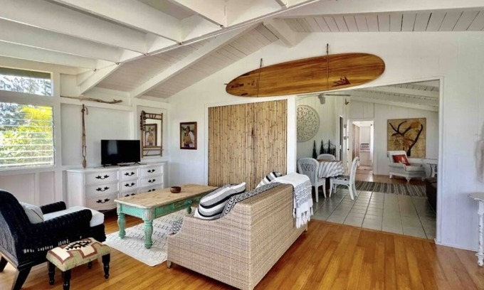 Anahola Other | Hawaiian Hale, farmhouse in Anahola, Kaua’i central & family friendly.