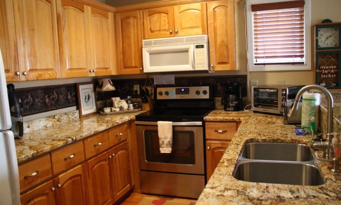 Seven Devils Condo | Hawks Peak South 221 - Close to High Country Attractions, level entry, Grandfather mountain view - Last minute Discount available- discount included in online quote