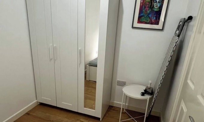 Cambridge Apartment | Hawthorn Guesthouse Studio 5