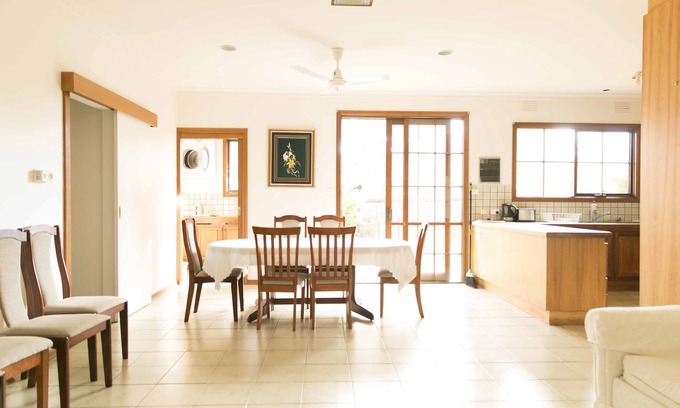 Hawthorn House | Hawthorn Holiday House