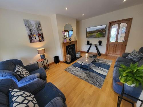 Sligo House | Hawthorns Holiday Home