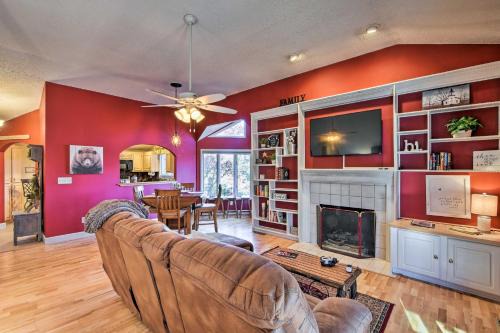 Chatuge Village House | Hayesville Bungalow with Porch and Forest Views!