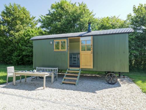 South Leigh House | Hazel